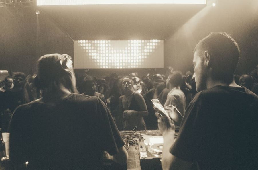 Chill out: alimenta tus Bestias con estos próximos conciertos y tocatas - BESTIAS