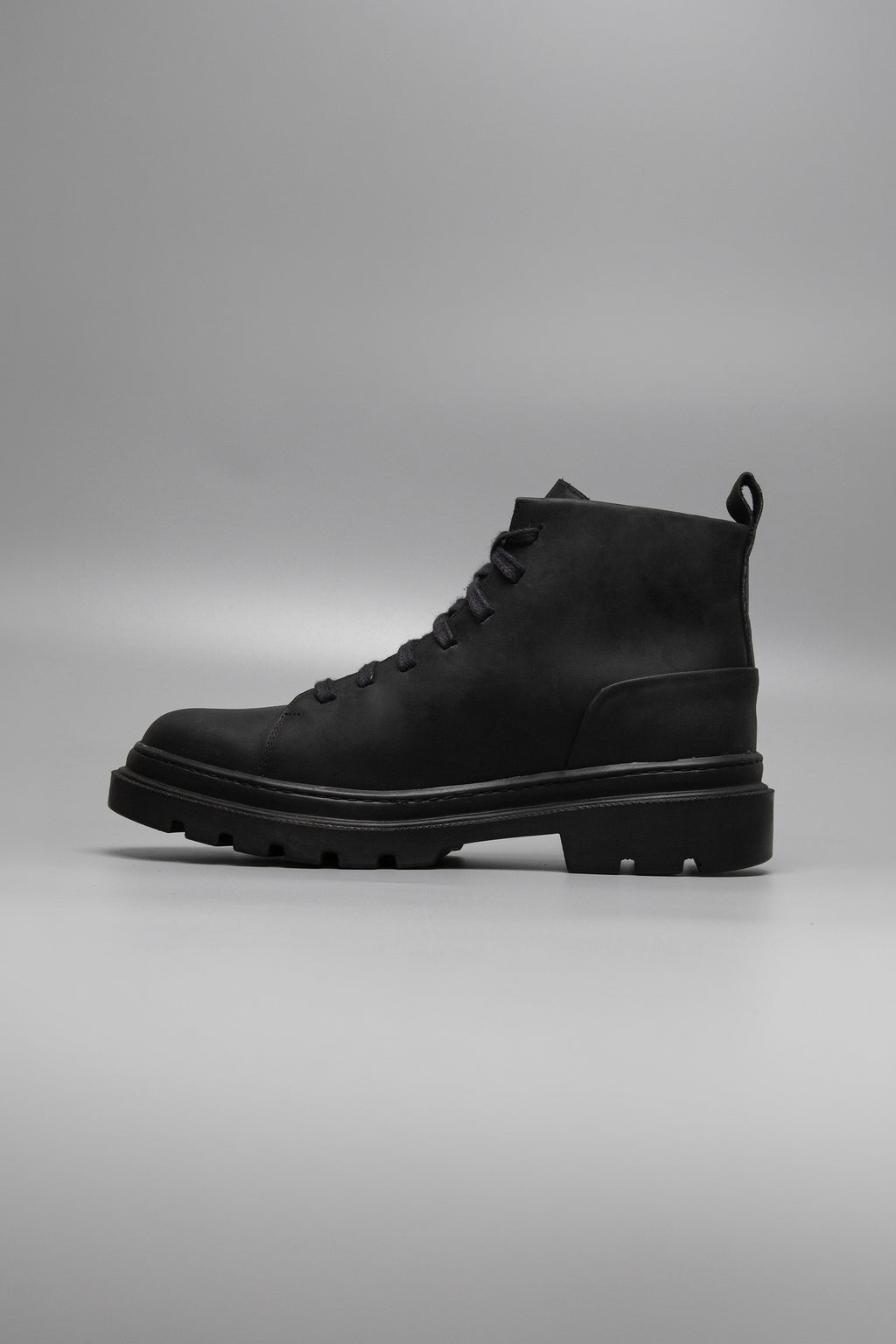 Colobo | Black Graso
