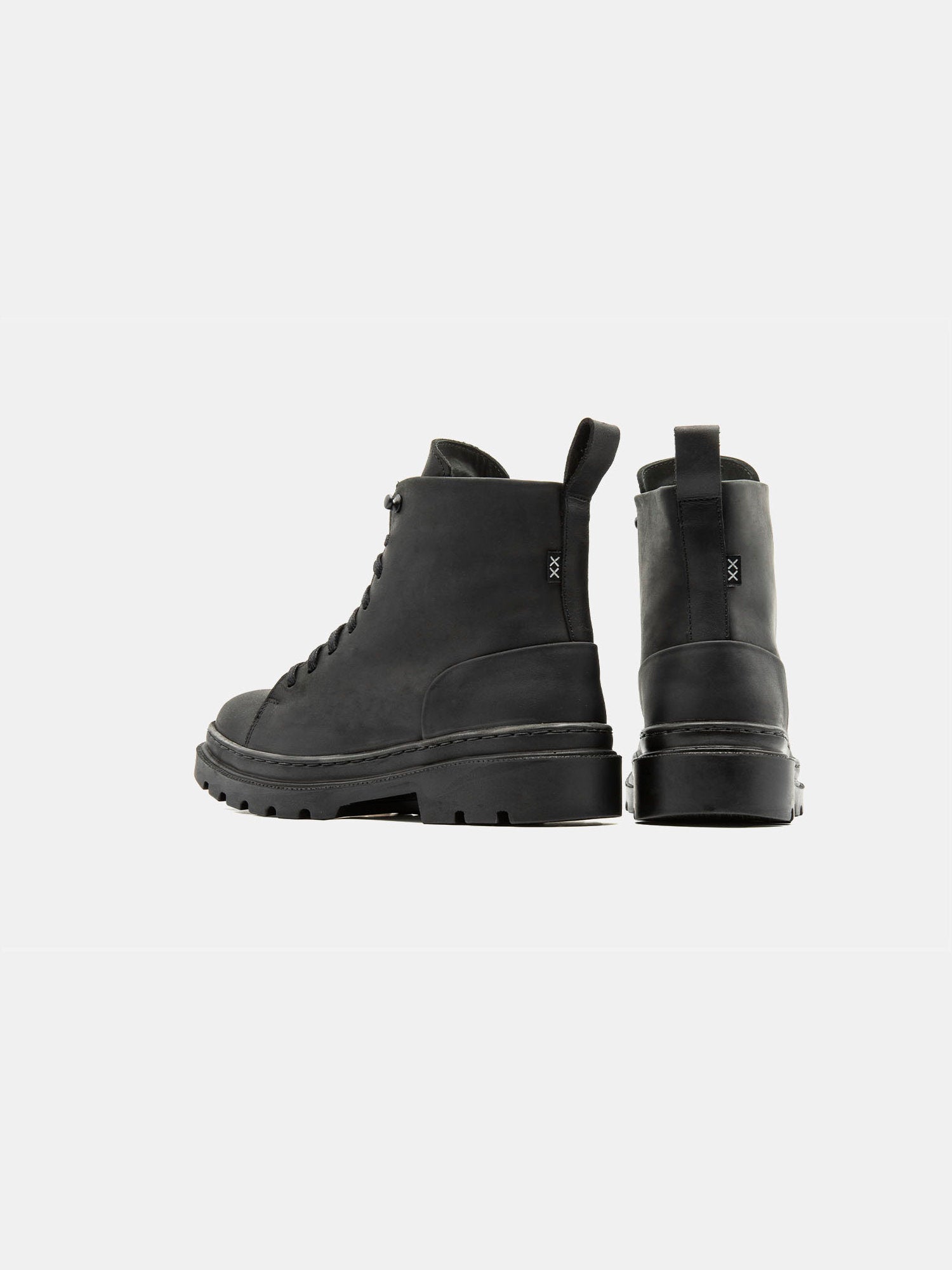 Colobo | Black Graso