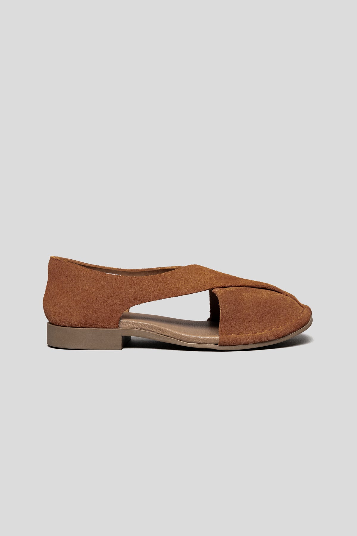 Kaia | Suede Rum