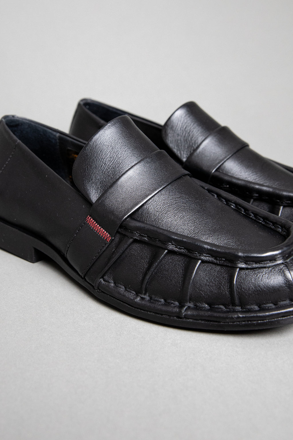 Paca | Napa Black