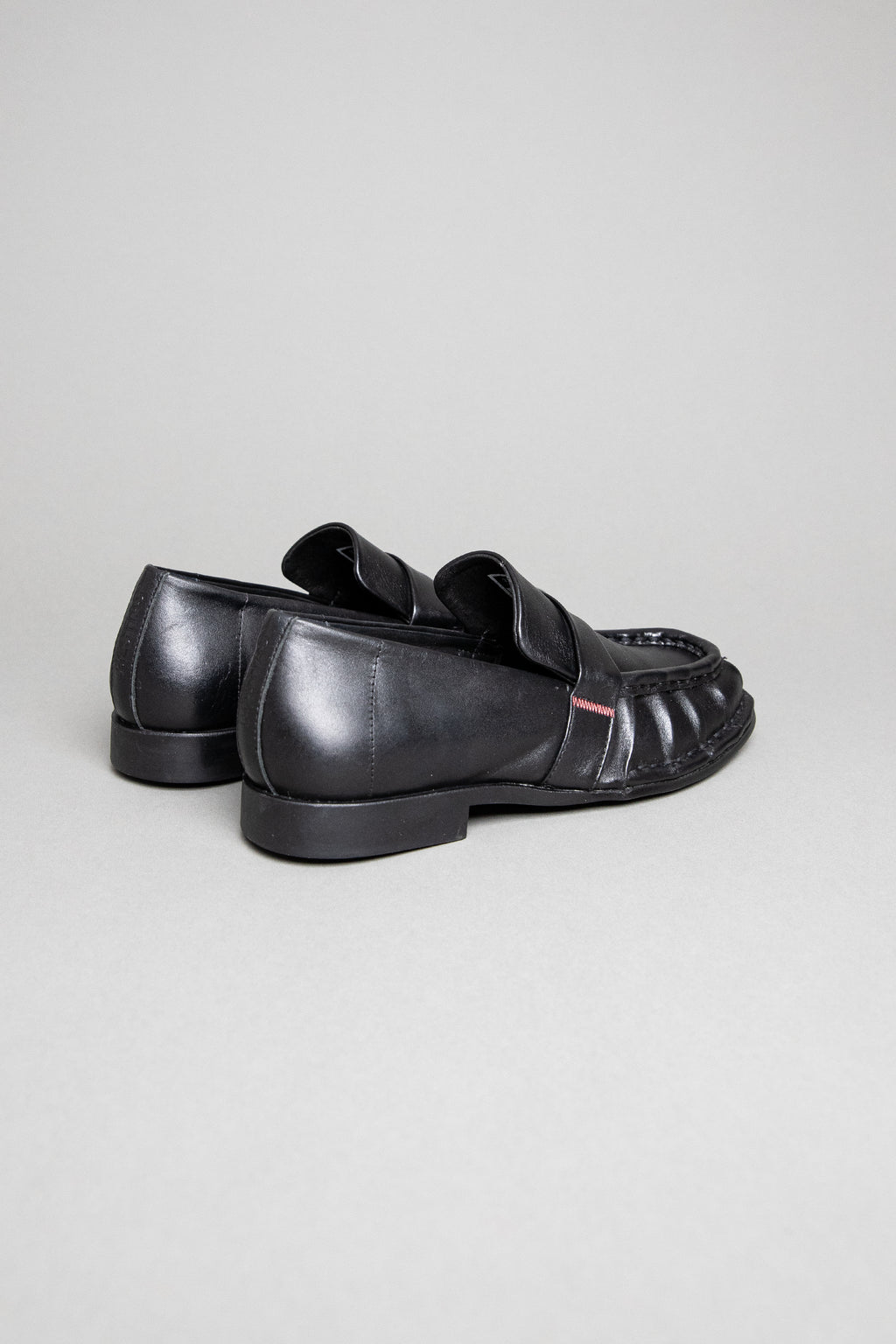 Paca | Napa Black