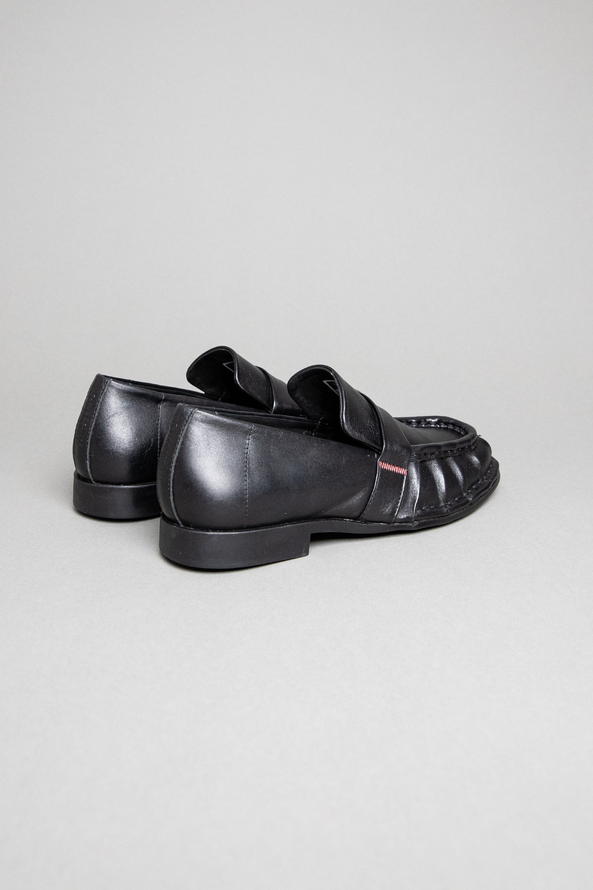 Paca | Napa Black