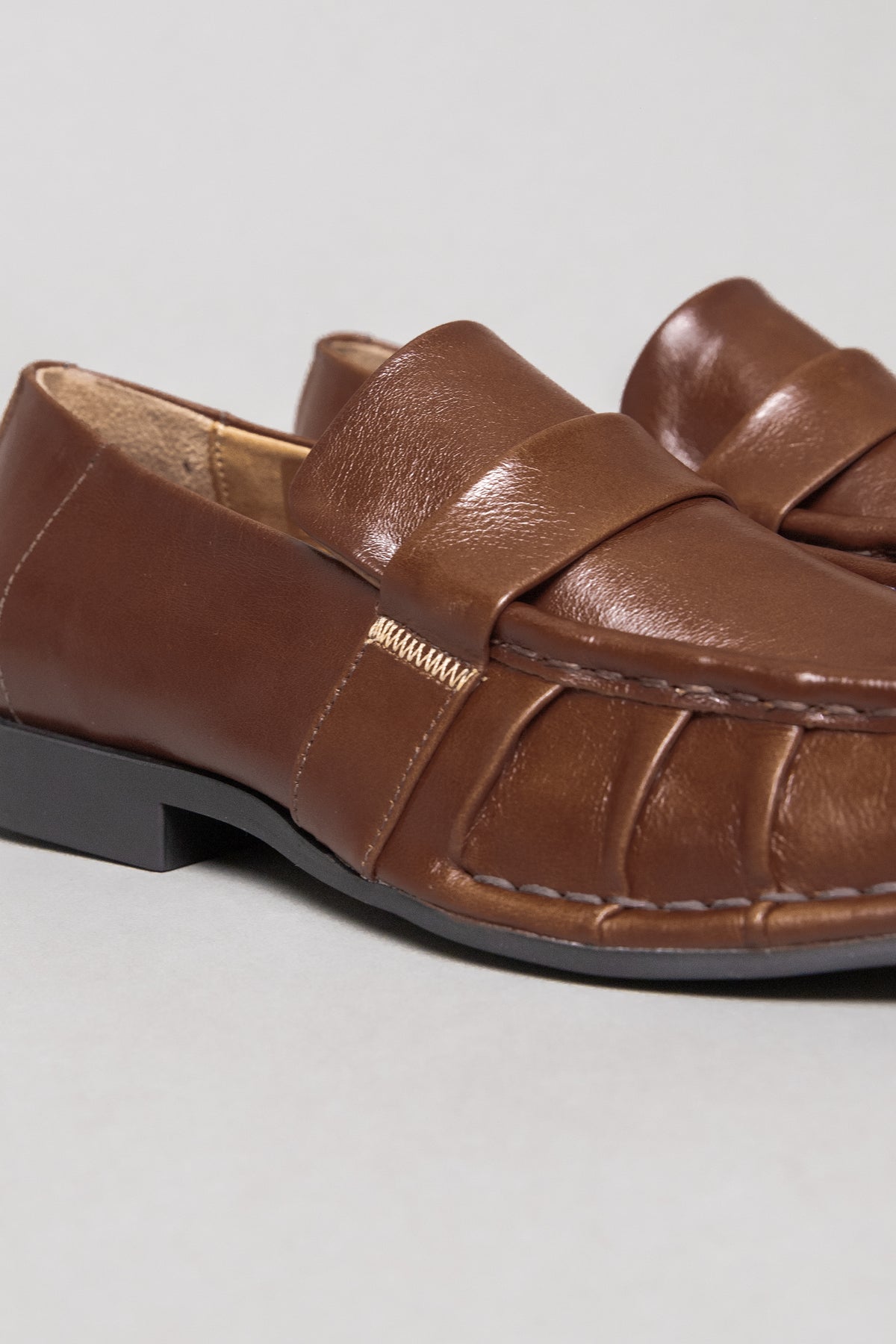 Paca | Napa Walnut