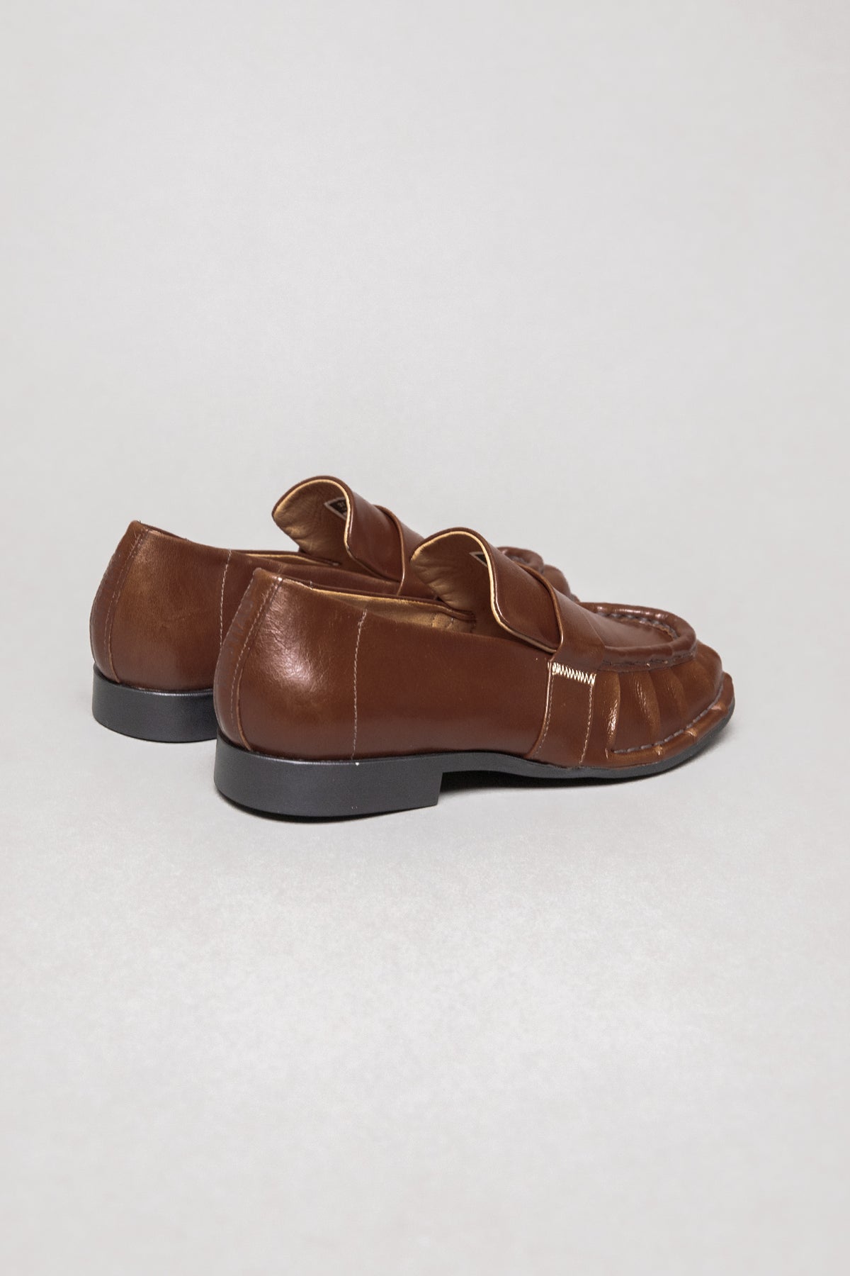Paca | Napa Walnut
