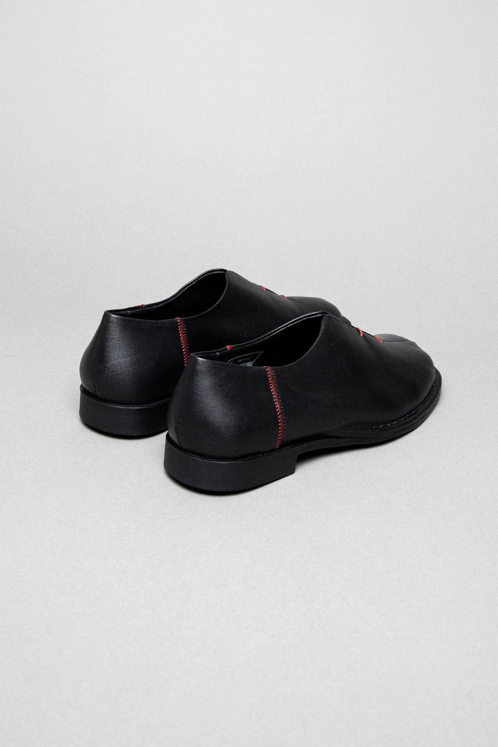 Saru | Napa Black