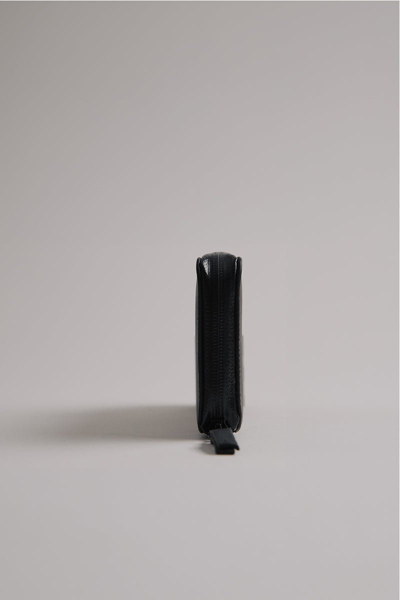Clothing Accessories - Billetera - Zip Black - BESTIAS