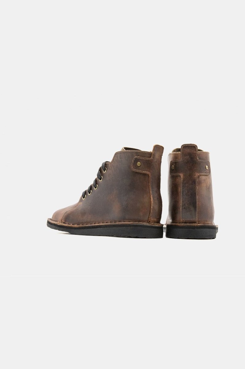 Shoes - Botín Hombre - Pegaso Pull Up Brown - BESTIAS
