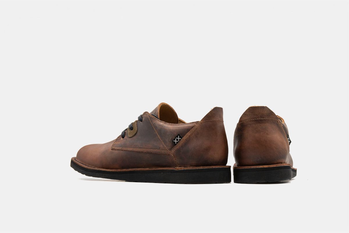 Shoes - Botín Hombre - Pudú Low Pull Up Brown - BESTIAS