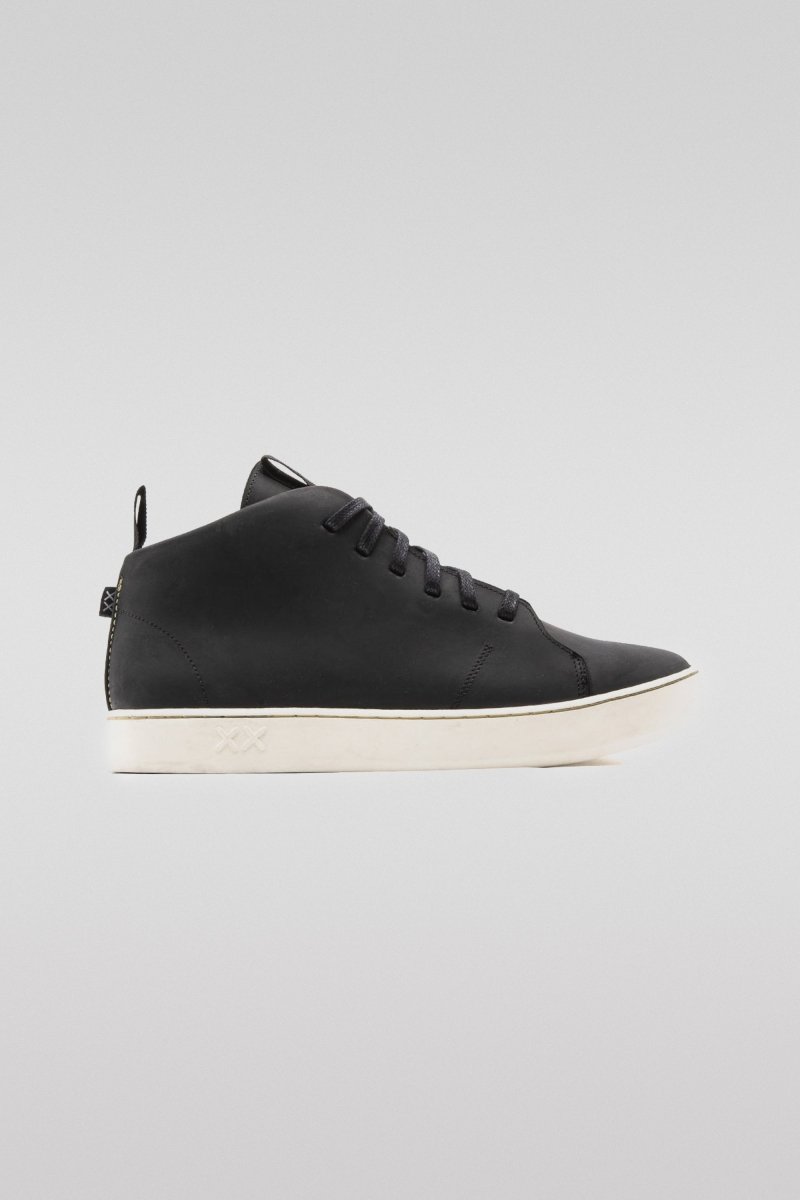 Chacal | Black-White - 40