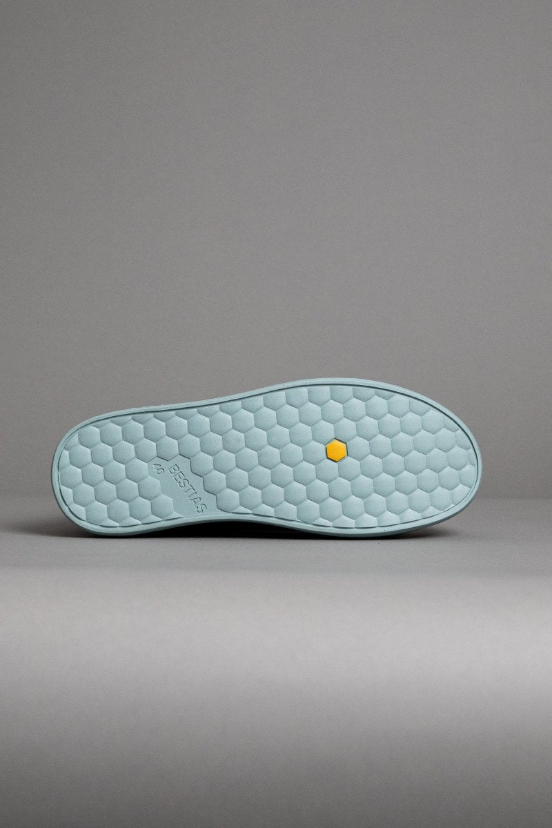 Shoes - Chacal | Black/Menta - BESTIAS