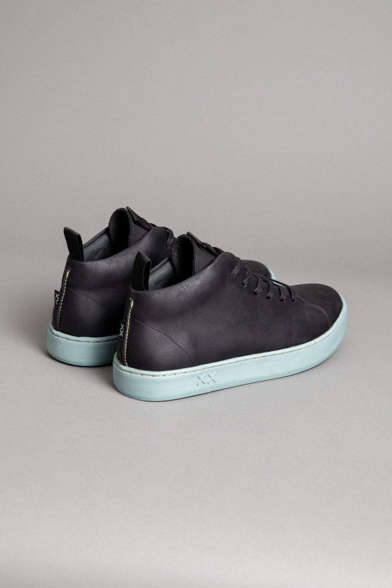 Shoes - Chacal | Black/Menta - BESTIAS