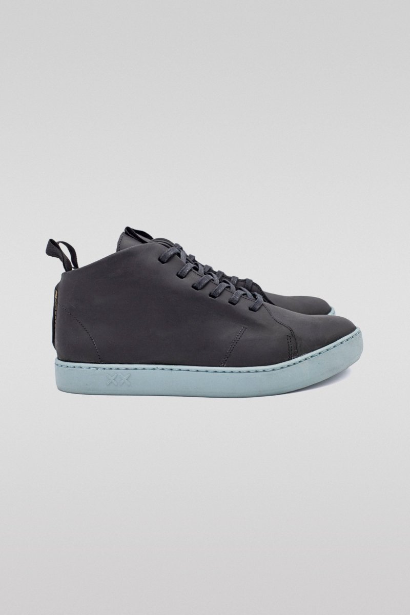 Shoes - Chacal | Black/Menta - BESTIAS
