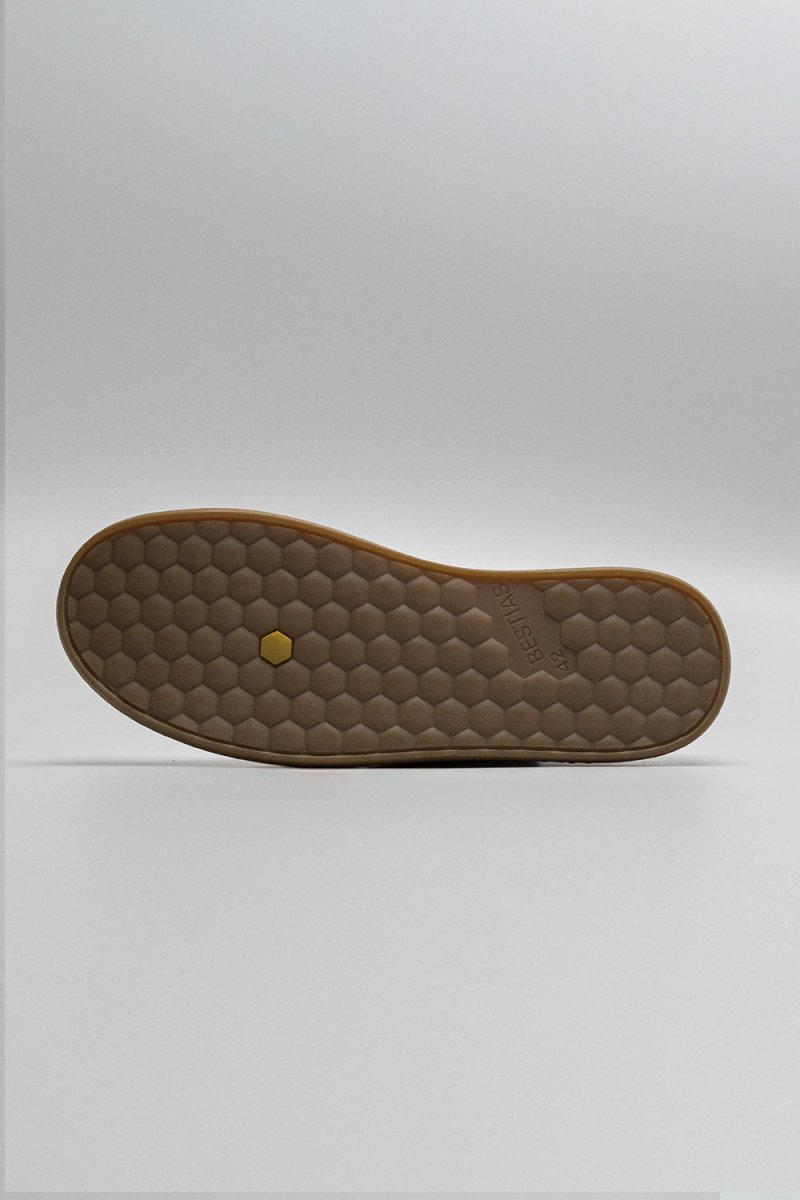 Shoes - Chacal | Ceniza Gum - BESTIAS