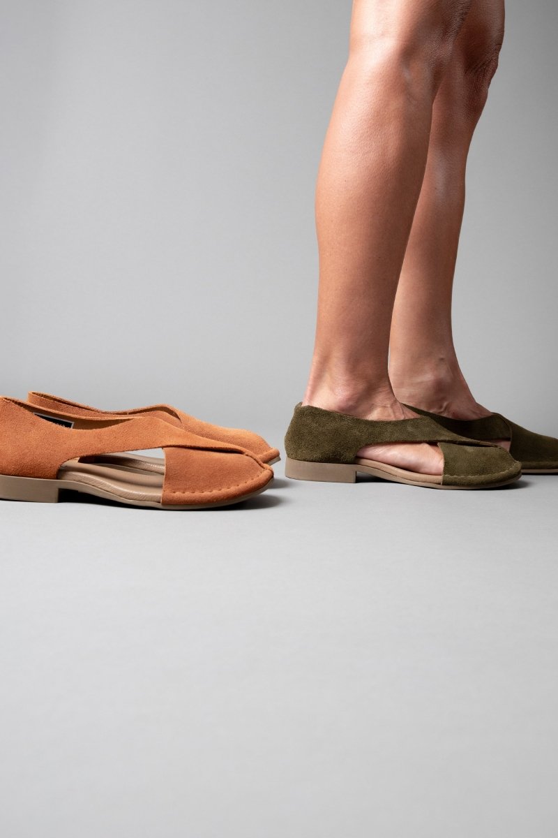 Shoes - Kaia | Suede Rum - BESTIAS