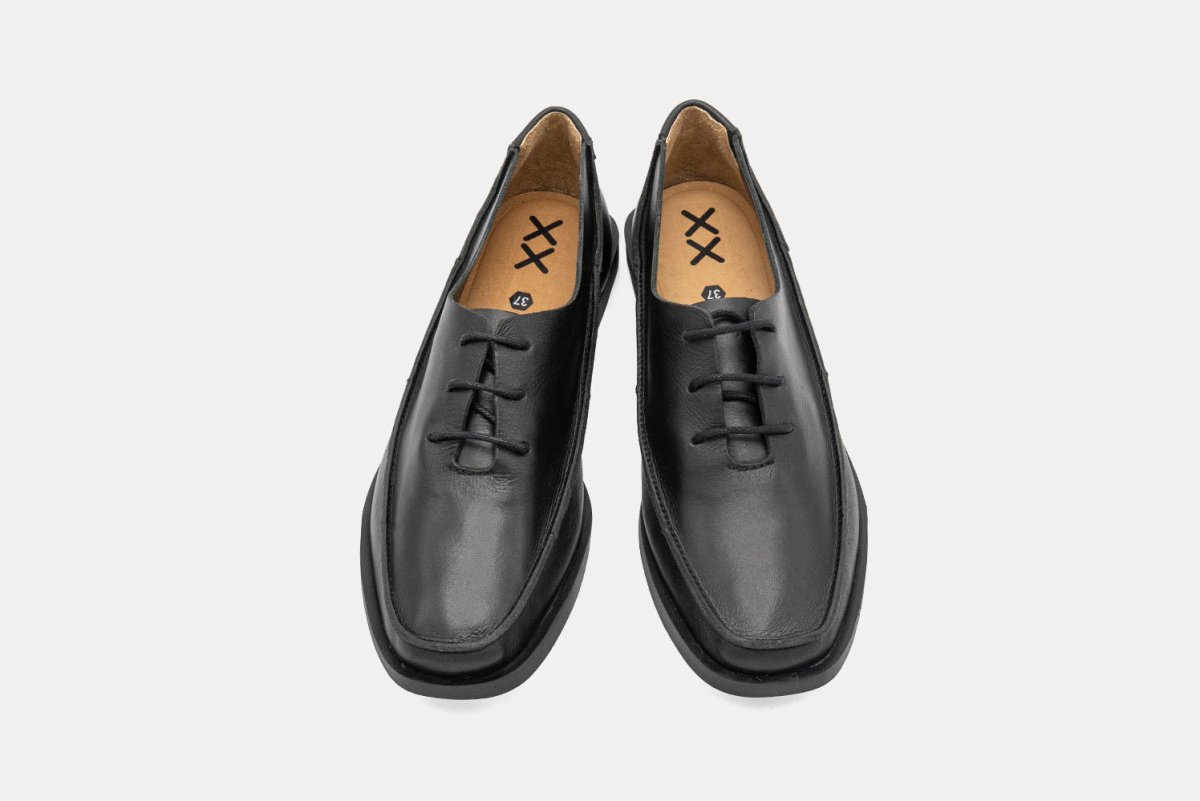 Shoes - Mocasín Mujer - Loba Black - BESTIAS