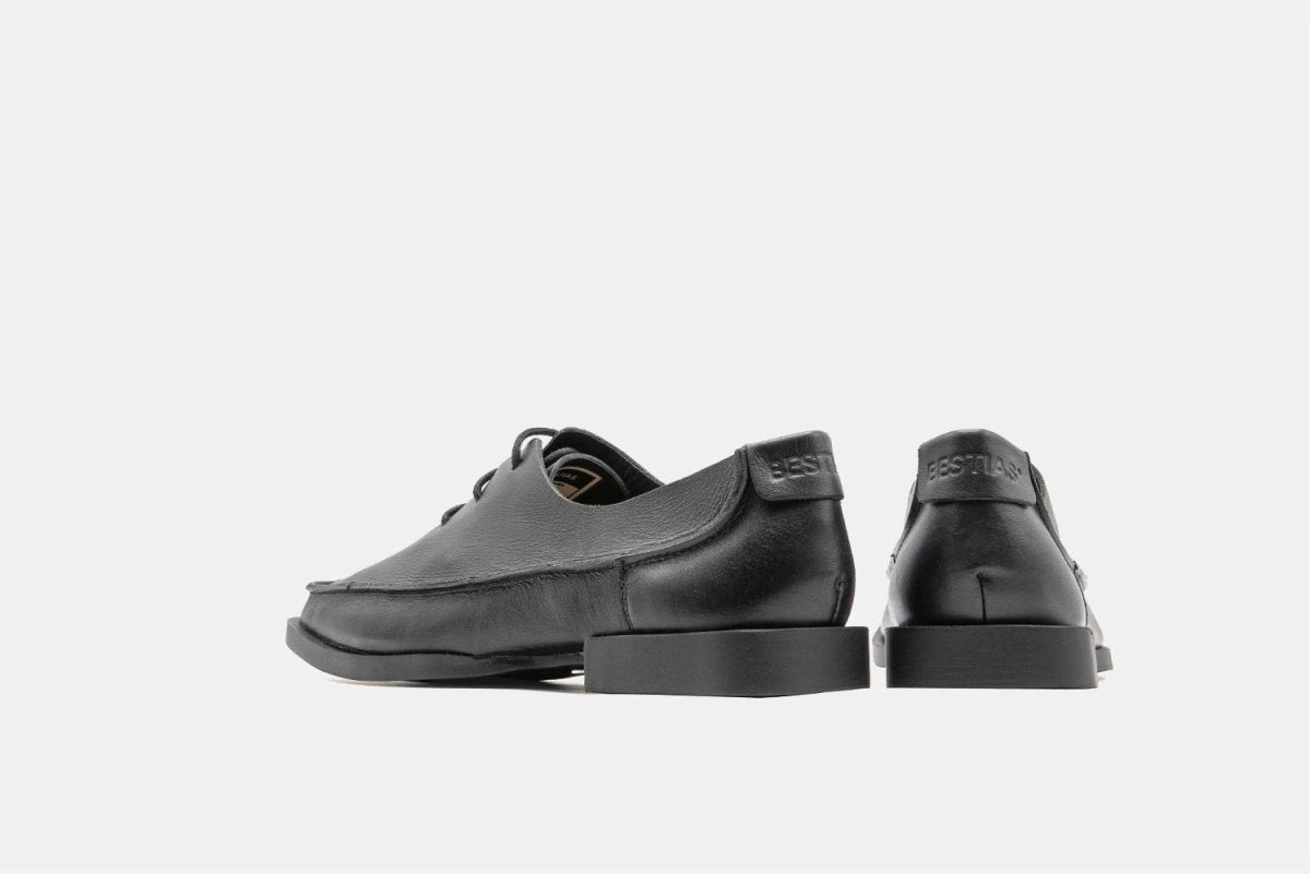 Shoes - Mocasín Mujer - Loba Black - BESTIAS