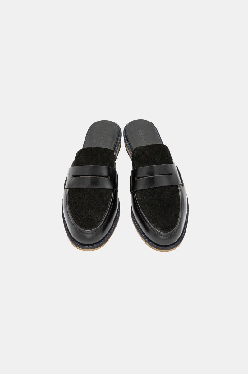 Shoes - Mocasín Mujer - Moca Open Black - BESTIAS
