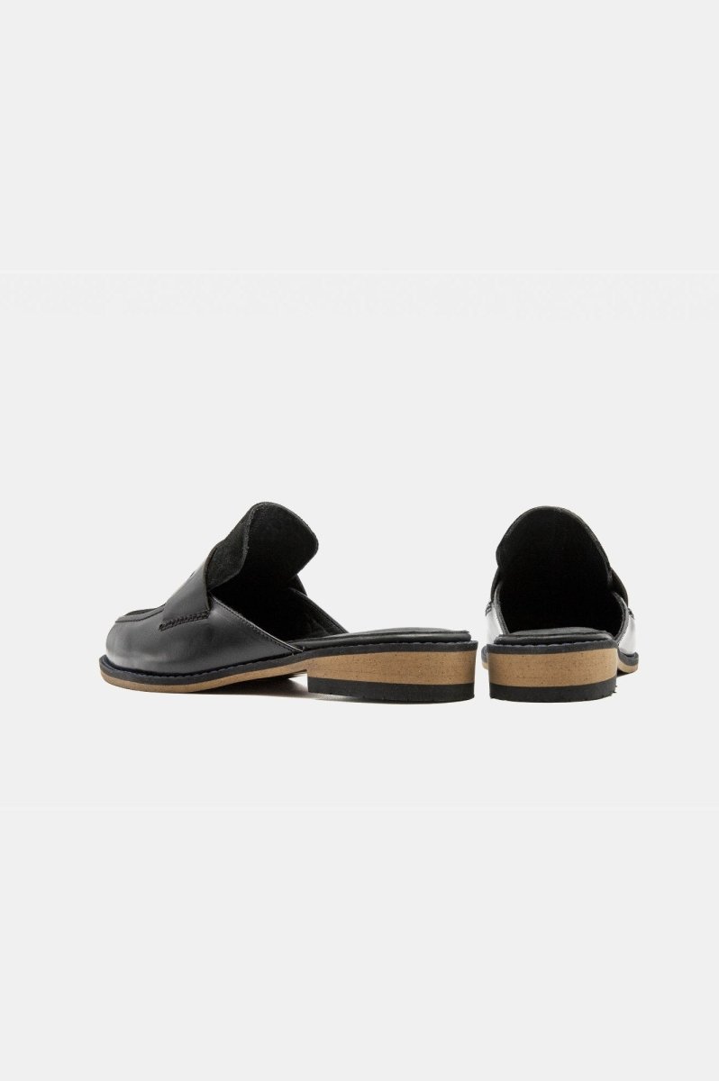 Shoes - Mocasín Mujer - Moca Open Black - BESTIAS