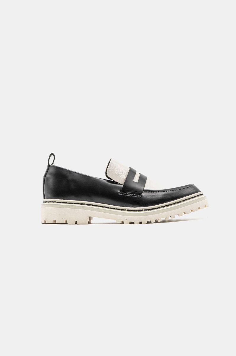 Moca | White/Black - 36 / Negro