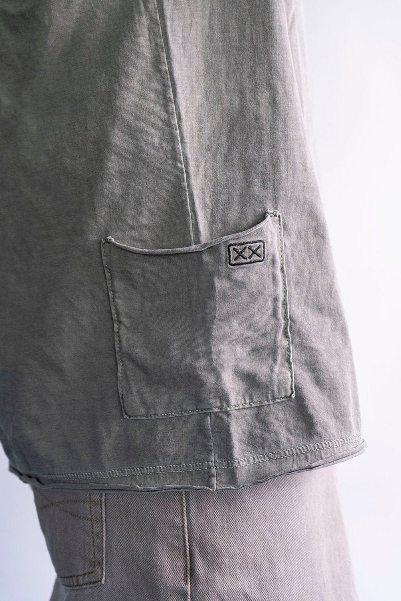 Polera Basic Pocket - Algodon Verde Oliva — Bestias