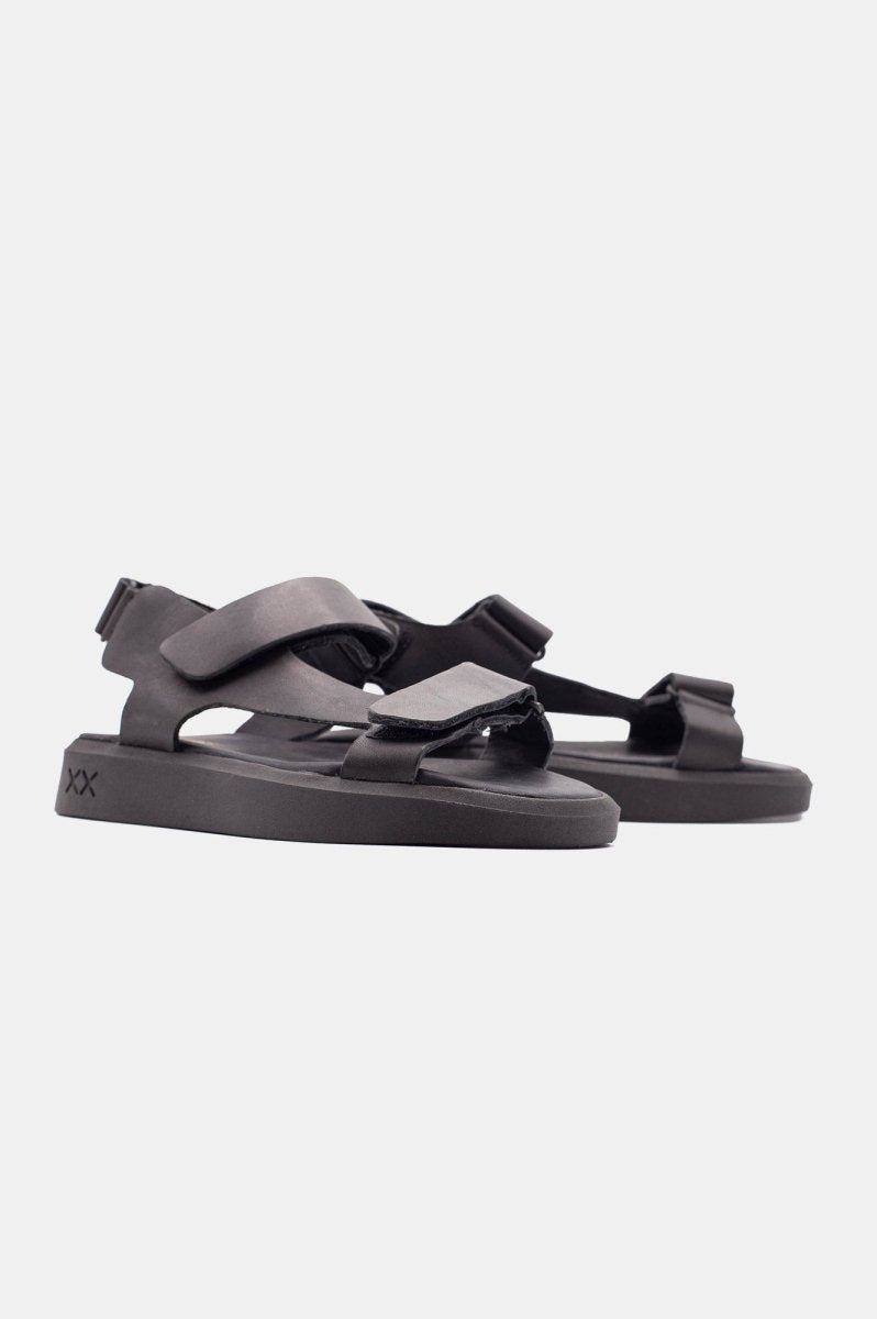 Shoes - Sandalia Mujer - Nomad Black New - BESTIAS