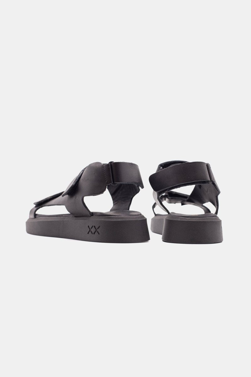 Shoes - Sandalia Mujer - Nomad Black New - BESTIAS