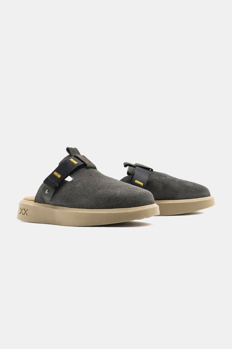 Shoes - Sueco Mujer - Oso Suede Onyx - BESTIAS