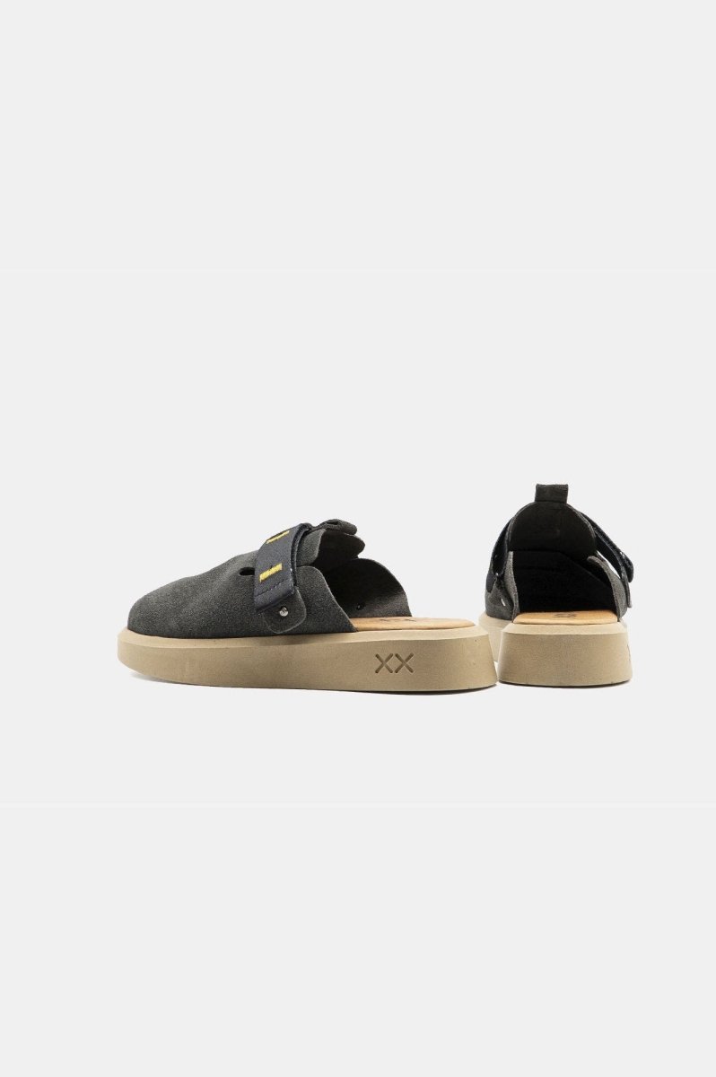Shoes - Sueco Mujer - Oso Suede Onyx - BESTIAS