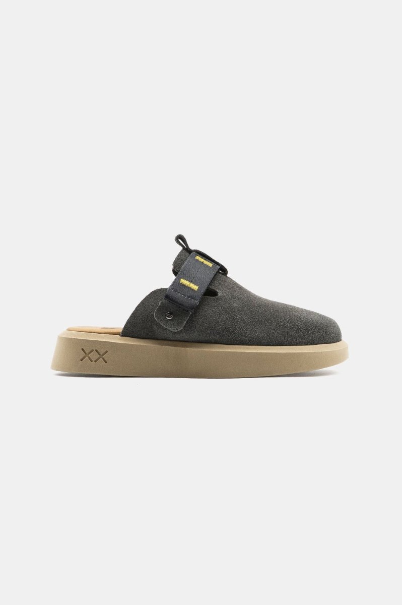 Shoes - Sueco Mujer - Oso Suede Onyx - BESTIAS