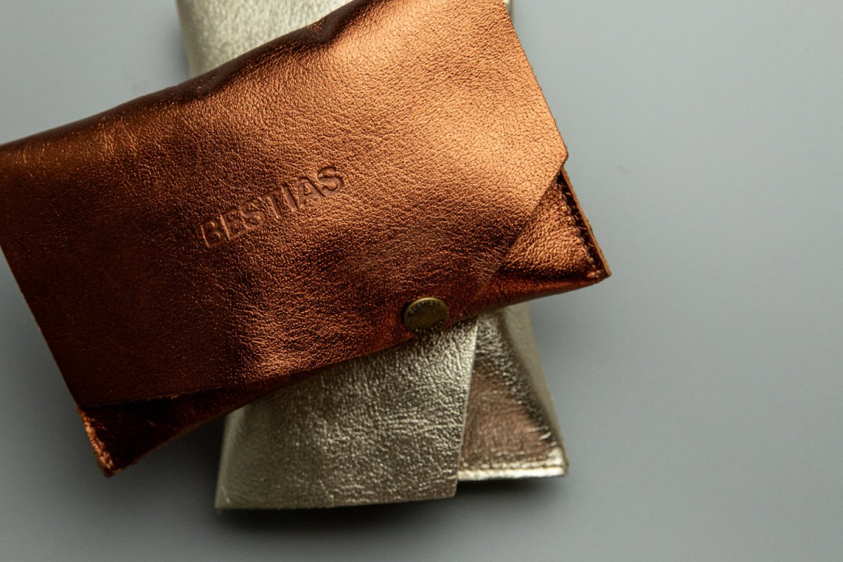 Clothing Accessories - Tabaquera Cobre - BESTIAS