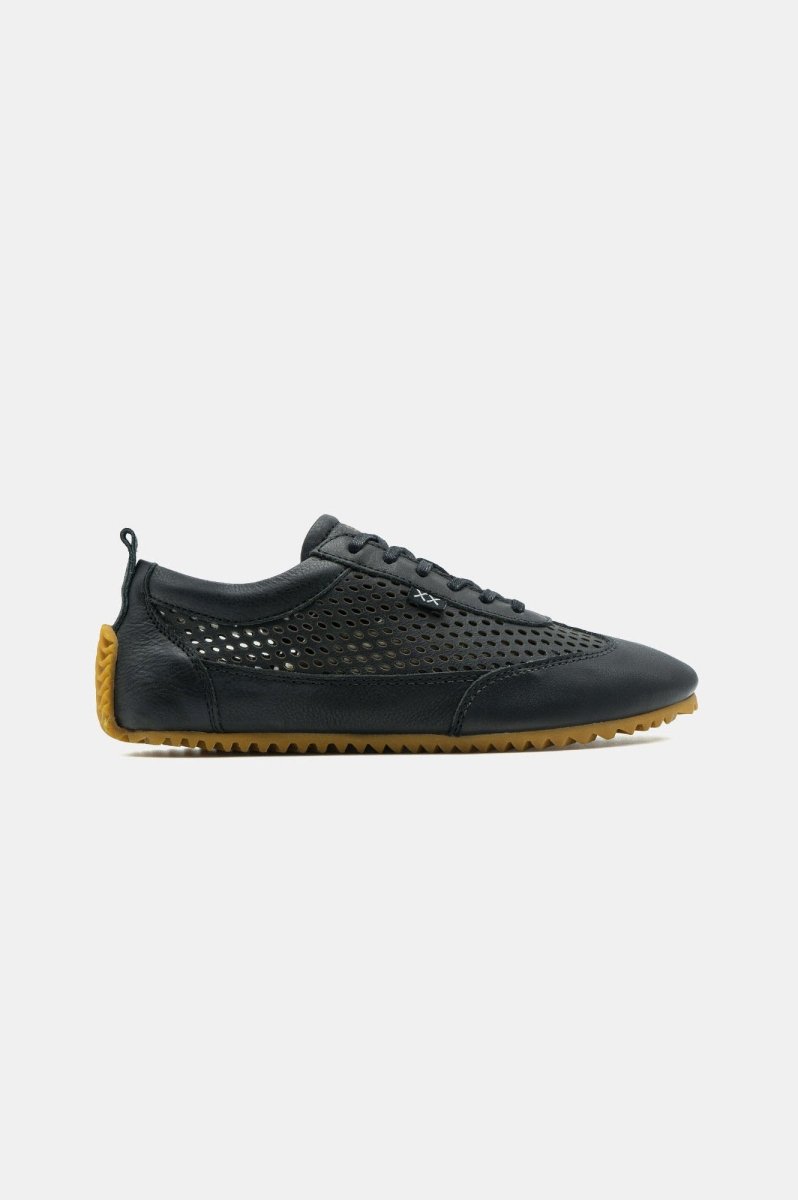 Shoes - Zapatilla Mujer - Delfina Black - BESTIAS