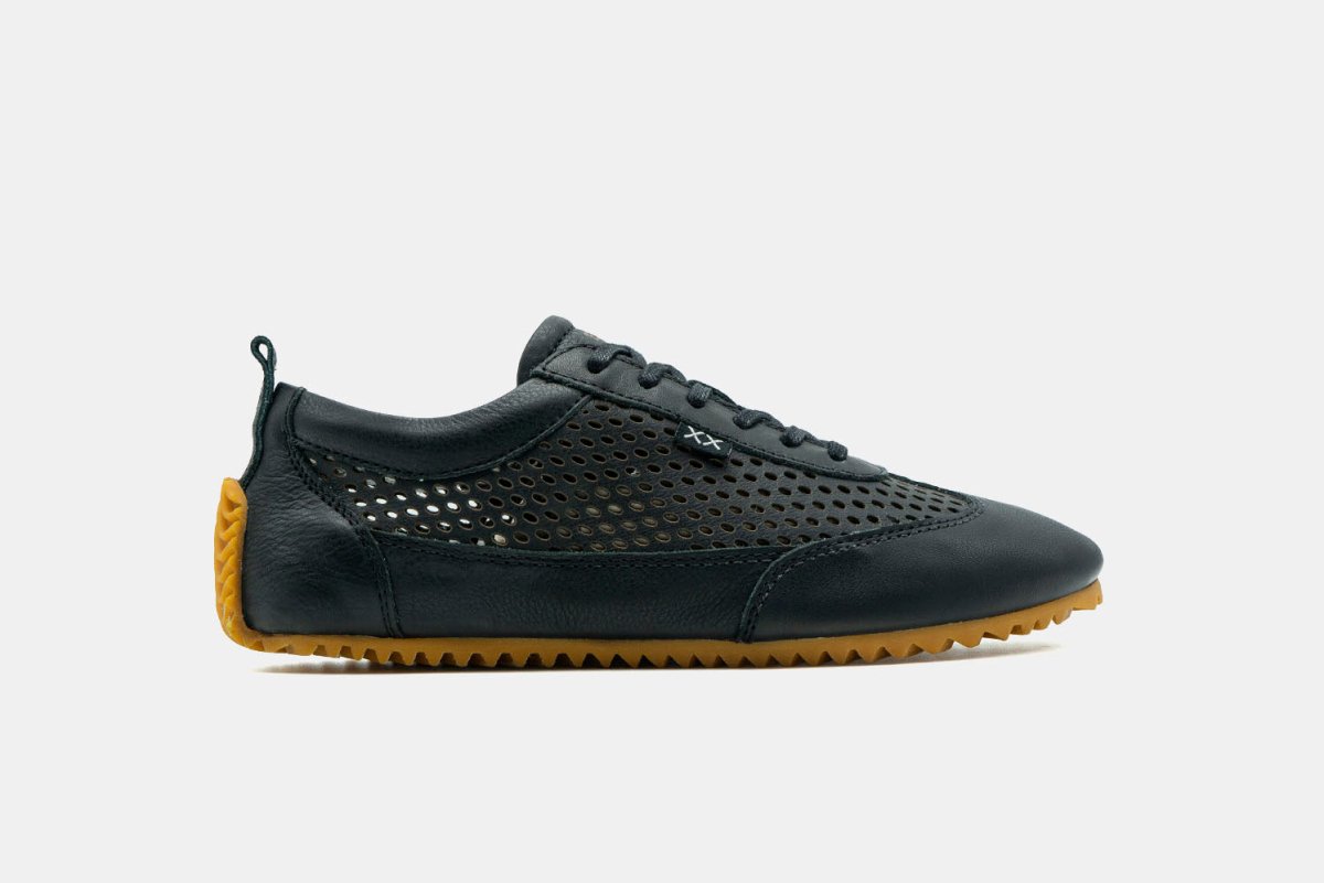 Shoes - Zapatilla Mujer - Delfina Black - BESTIAS