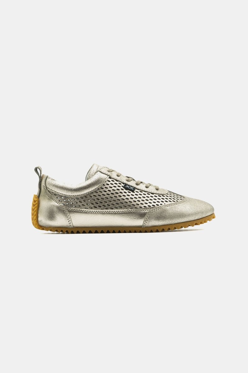 Shoes - Zapatilla Mujer - Delfina Gold - BESTIAS