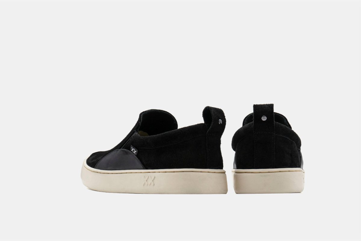 Shoes - Zapatilla Slip - On Hombre - Capitan Suede Black - BESTIAS