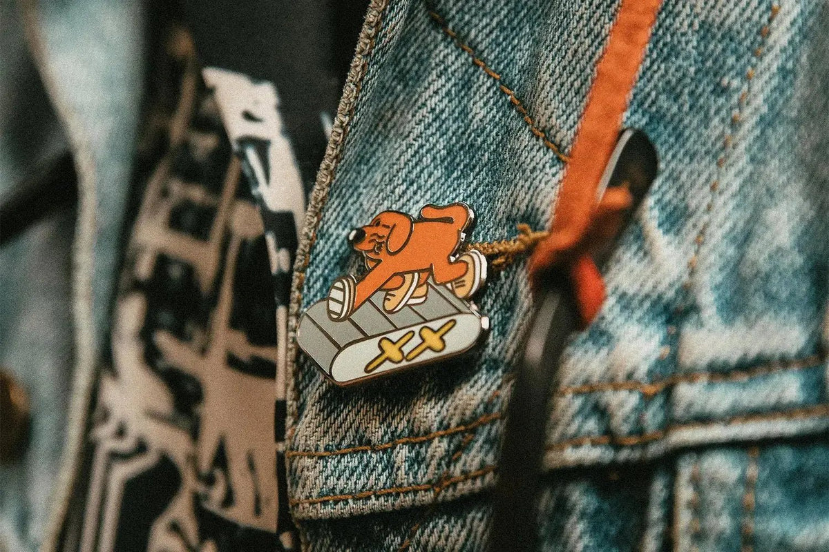 - PIN PERRO GODERSI - BESTIAS