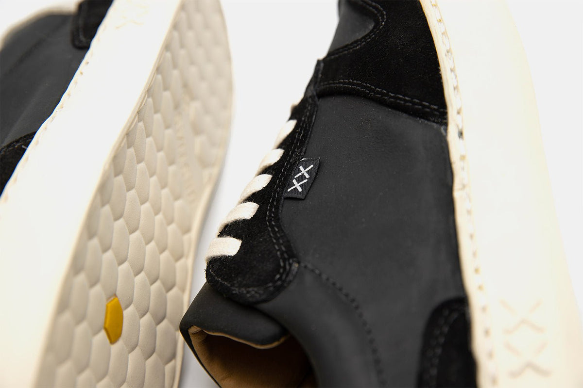 Shoes - Zapatilla Mujer - Bora Black - BESTIAS