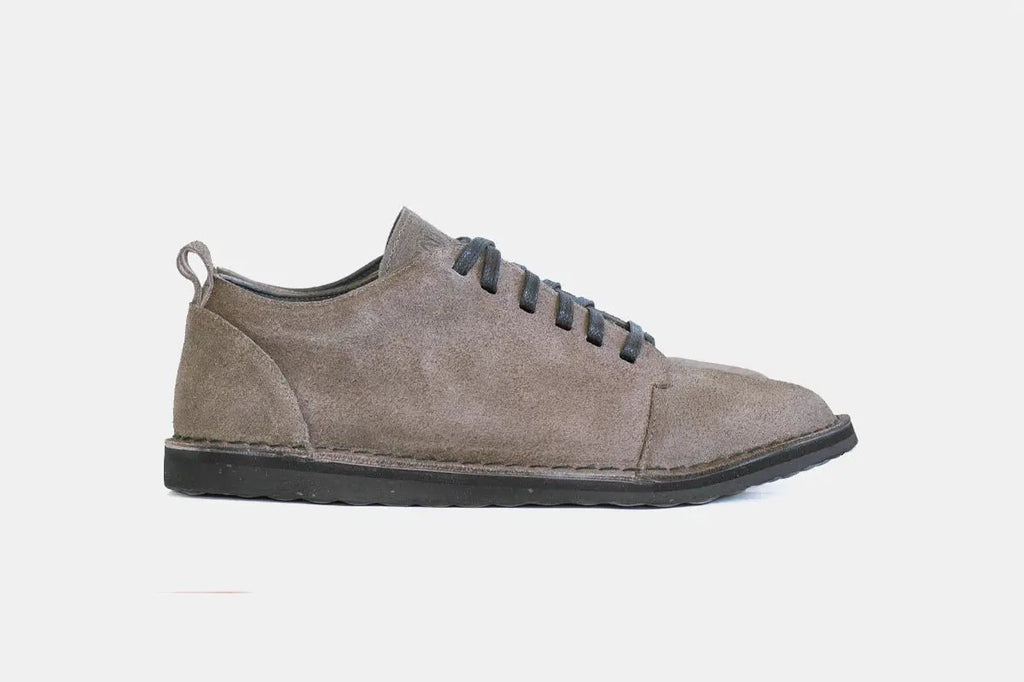 Zapato Hombre - Numbat Low Suede Plutón — Bestias