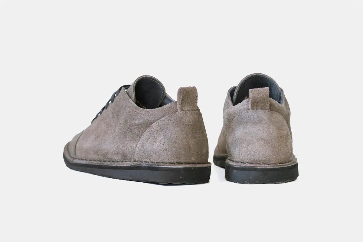 Zapato Hombre - Numbat Low Suede Plutón — Bestias